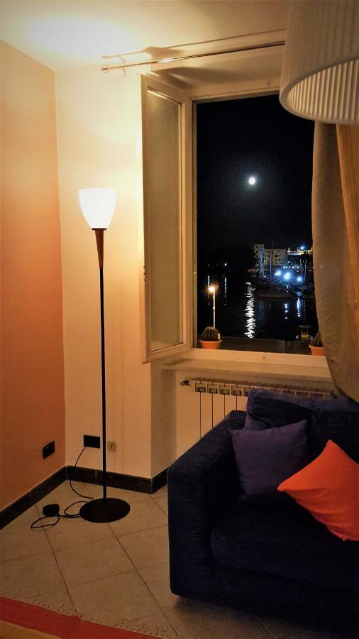 Casa Maili Apartment Fezzano  Luaran gambar